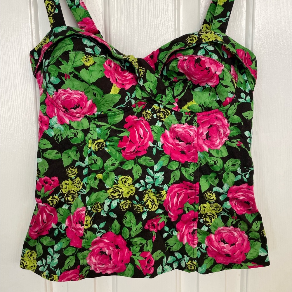 Deadly Dames Vamp Top Black Floral